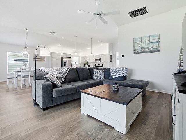 7274 CARLOS COURT, The Villages, FL 34762