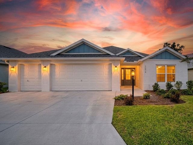7274 CARLOS COURT, The Villages, FL 34762