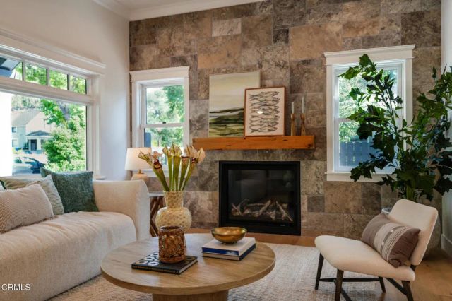 1023 Adelaine Avenue, South Pasadena, CA 91030