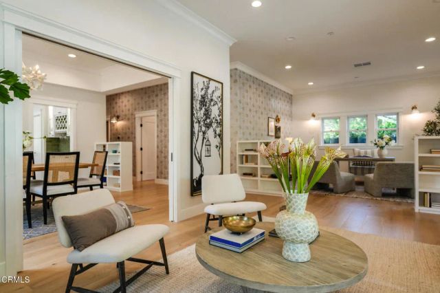 1023 Adelaine Avenue, South Pasadena, CA 91030