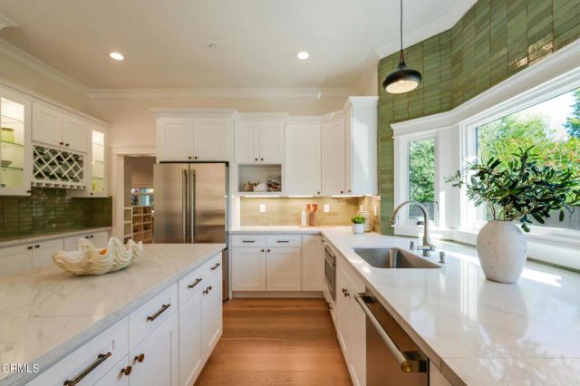 1023 Adelaine Avenue, South Pasadena, CA 91030