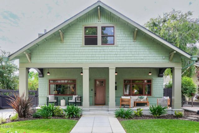 1023 Adelaine Avenue, South Pasadena, CA 91030