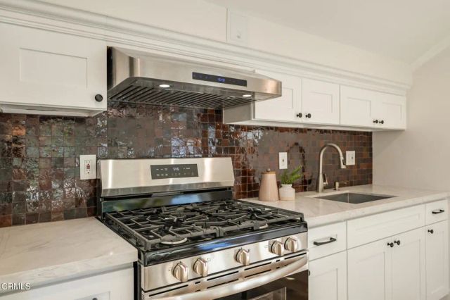 1023 Adelaine Avenue, South Pasadena, CA 91030