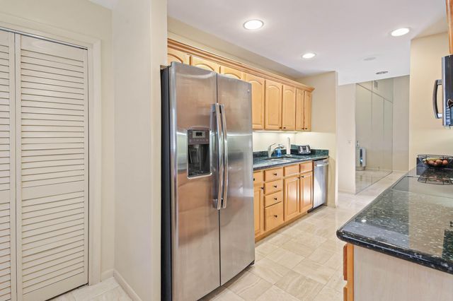 4733 S Fountains Dr S S, Lake Worth, FL 33467