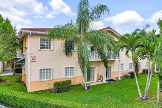 6900 NW 179th St 104-1, Hialeah, FL 33015
