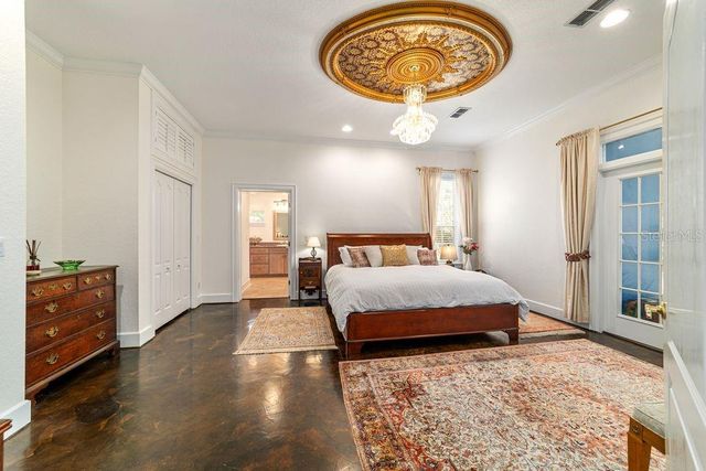 905 SE 12TH STREET, Ocala, FL 34471