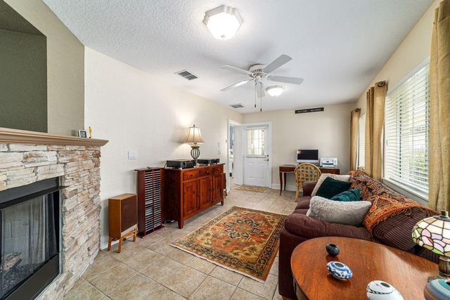 905 SE 12TH STREET, Ocala, FL 34471