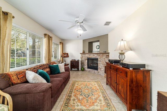 905 SE 12TH STREET, Ocala, FL 34471