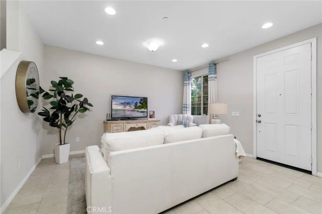 3212 Willow Creek, West Covina, CA 91791