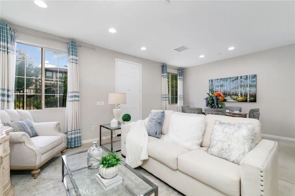 3212 Willow Creek, West Covina, CA 91791