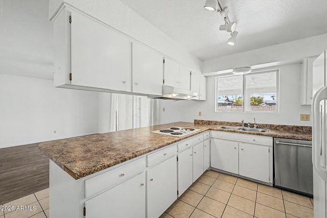 622 E GRACE Drive, Tempe, AZ 85288