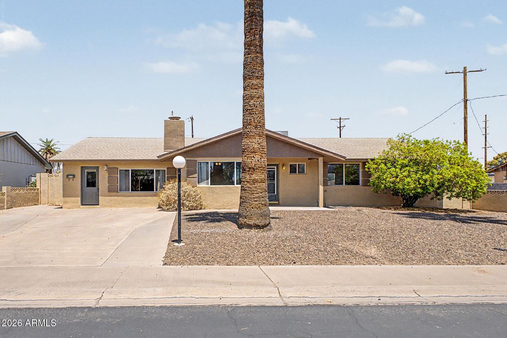622 E GRACE Drive, Tempe, AZ 85288