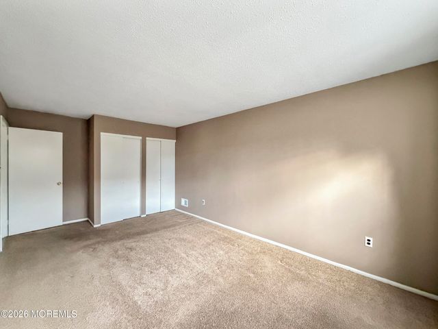 47 Carnaby Close, Freehold, NJ 07728