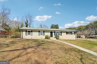 2219 Lisa Drive SE, Marietta, GA 30067