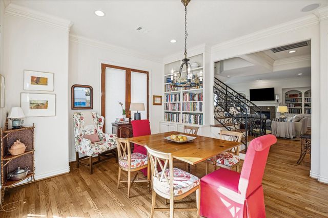 2025 Park Street, Houston, TX 77019