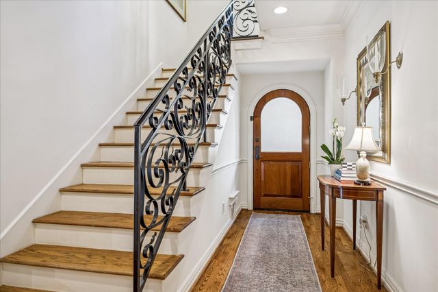 2025 Park Street, Houston, TX 77019