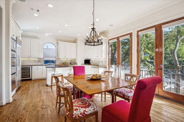 2025 Park Street, Houston, TX 77019