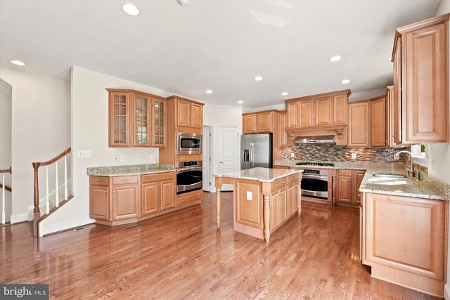 4 JAMES GETTY LN, Glen Mills, PA 19342