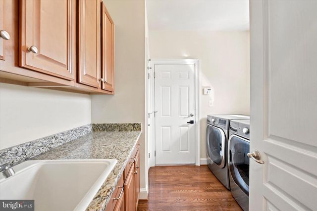 4 JAMES GETTY LN, Glen Mills, PA 19342