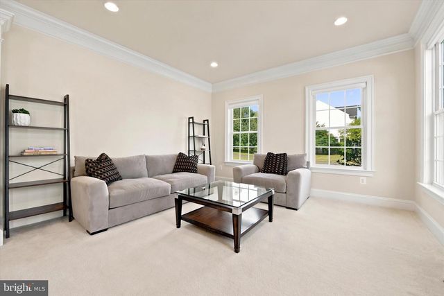 4 JAMES GETTY LN, Glen Mills, PA 19342