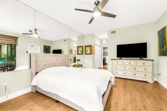 6675 Montego Bay Boulevard E, Boca Raton, FL 33433