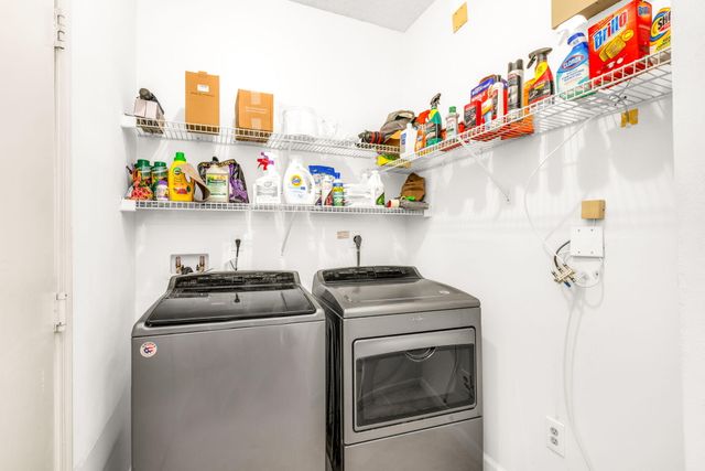 6675 Montego Bay Boulevard E, Boca Raton, FL 33433