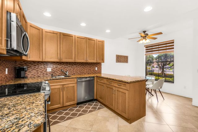 6675 Montego Bay Boulevard E, Boca Raton, FL 33433