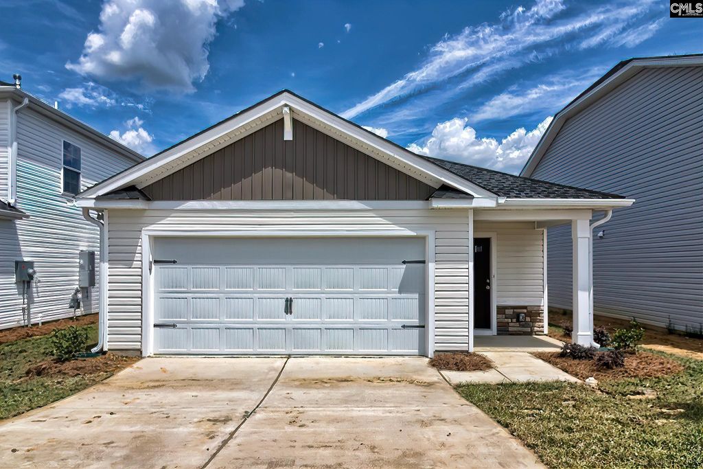 815 Cattle Egret Lane, Hopkins, SC 29061