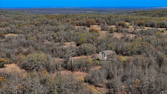 1486 Hildreth Pool Road, Bowie, TX 76230