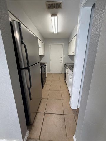 100 Uhland RD 1, San Marcos, TX 78666