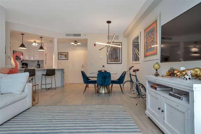 1 Century Lane 203, Miami Beach, FL 33139