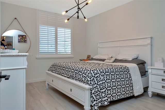 1 Century Lane 203, Miami Beach, FL 33139