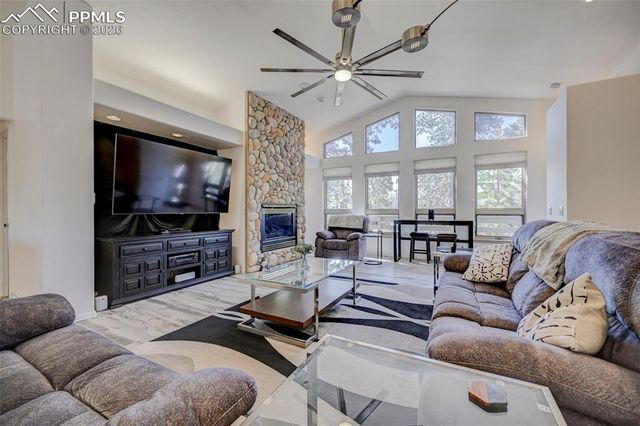 840 E Kellys Road, Woodland Park, CO 80863