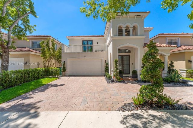 9024 SW 206th St, Cutler Bay, FL 33189