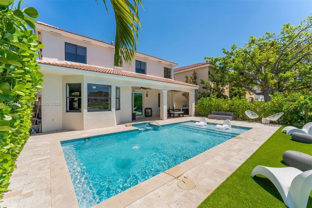 9024 SW 206th St, Cutler Bay, FL 33189