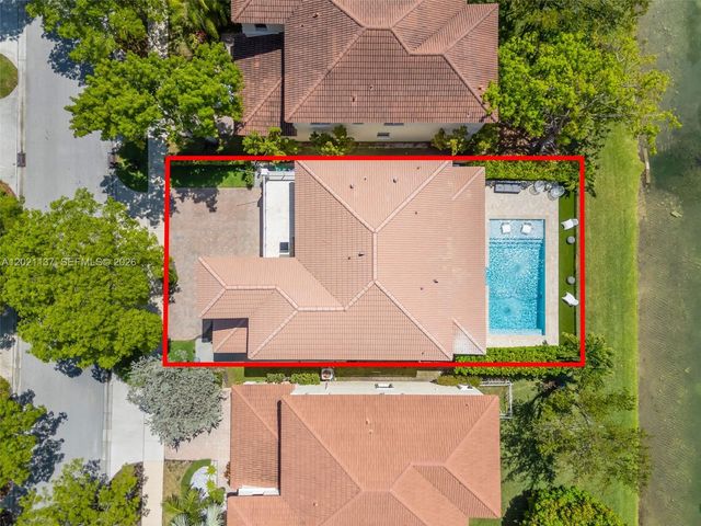 9024 SW 206th St, Cutler Bay, FL 33189