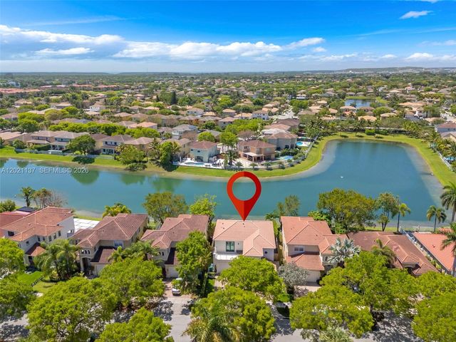 9024 SW 206th St, Cutler Bay, FL 33189