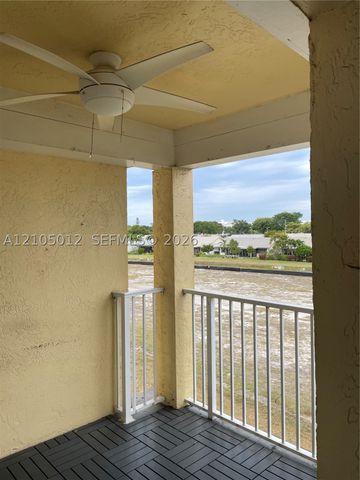 6284 La Costa Dr L, Boca Raton, FL 33433
