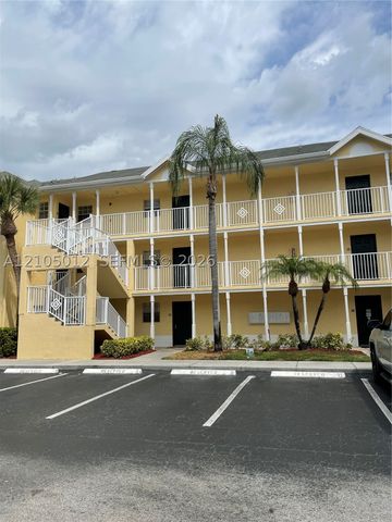 6284 La Costa Dr L, Boca Raton, FL 33433