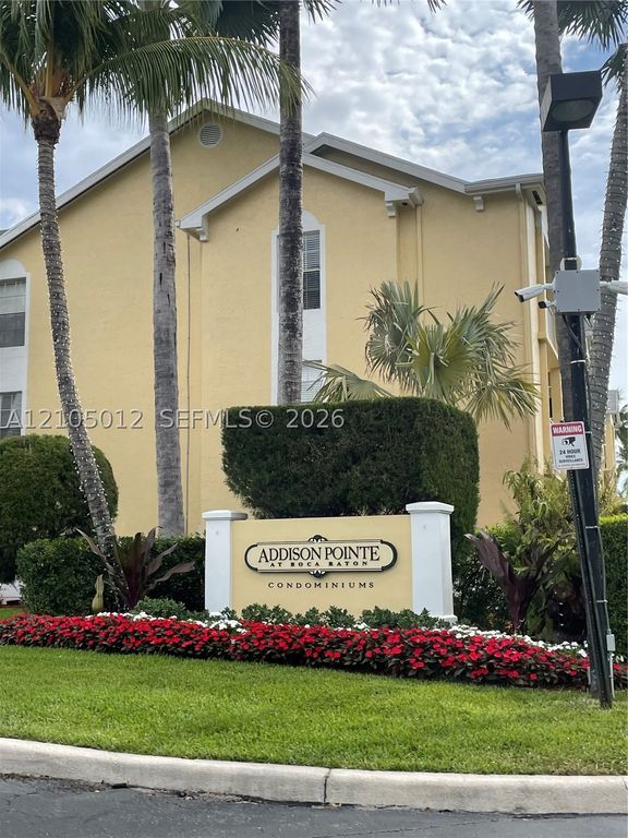 6284 La Costa Dr L, Boca Raton, FL 33433