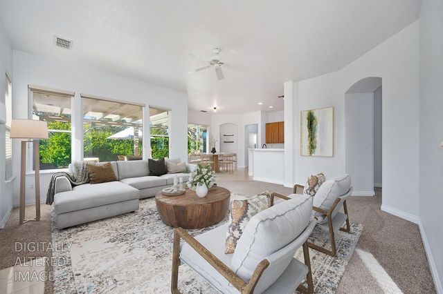 12129 Gold Bluff Ln, Gold River, CA 95670