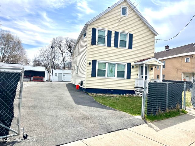 305 Craig Street, Schenectady, NY 12307