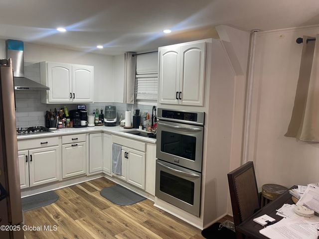 305 Craig Street, Schenectady, NY 12307
