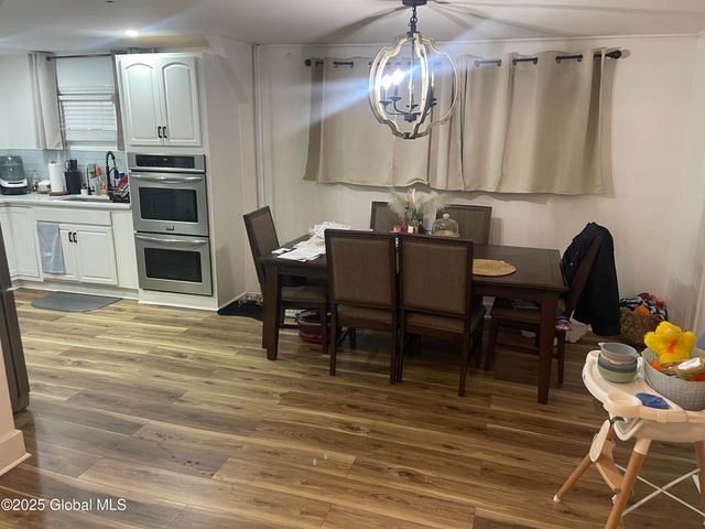 305 Craig Street, Schenectady, NY 12307