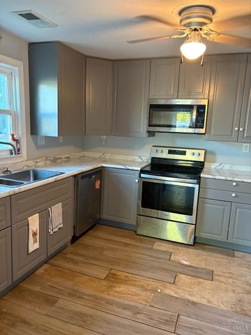 2204 Hawthorne Street, Middletown, OH 45042