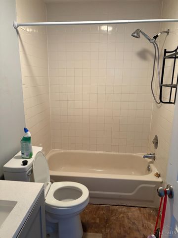 2204 Hawthorne Street, Middletown, OH 45042