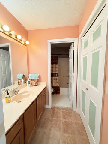 810 Lewis Ct, Madison, TN 37115