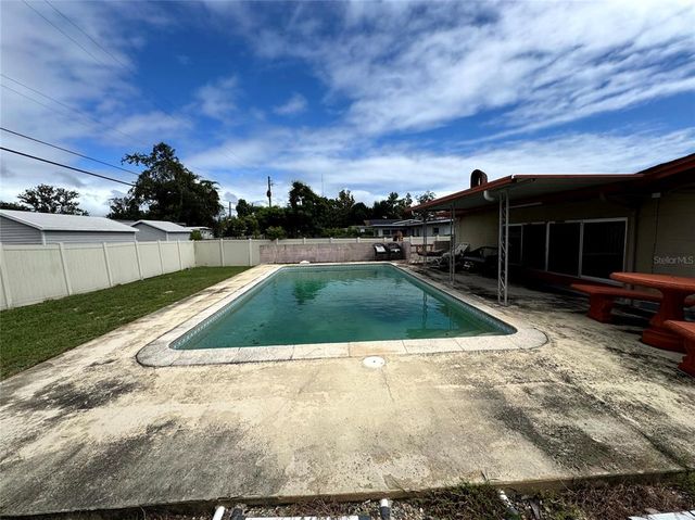 2008 CRICKET DRIVE, Orlando, FL 32808