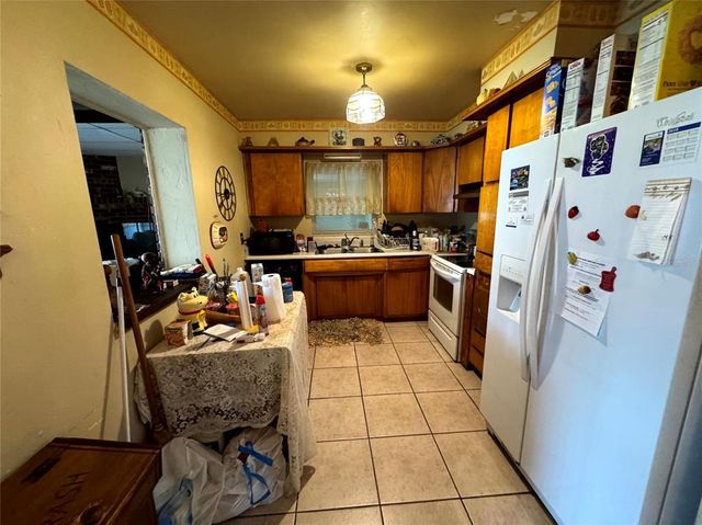 2008 CRICKET DRIVE, Orlando, FL 32808