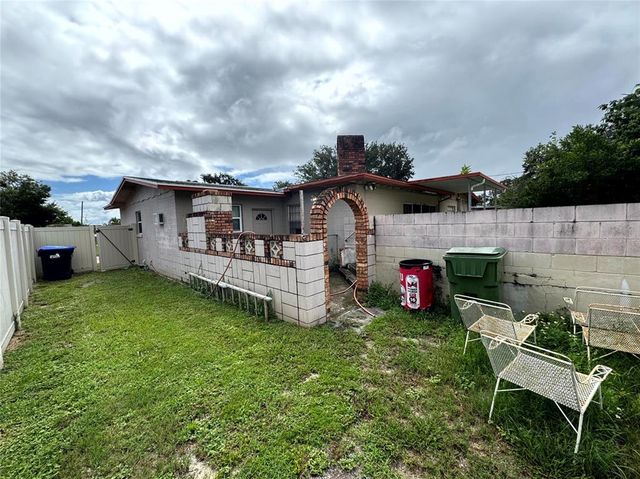 2008 CRICKET DRIVE, Orlando, FL 32808